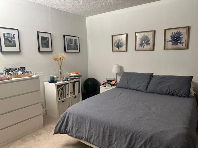 17911 NW 68th Ave P, Hialeah, FL 33015