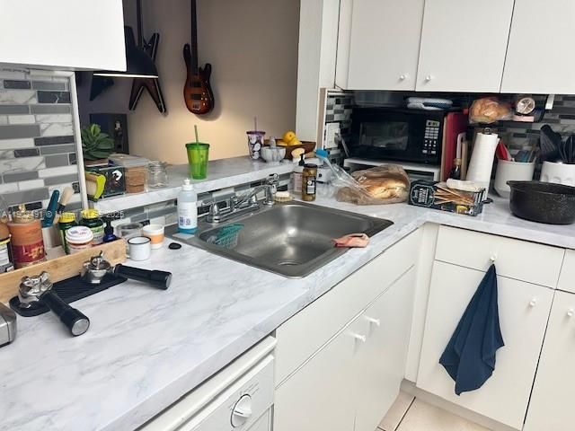 17911 NW 68th Ave P, Hialeah, FL 33015