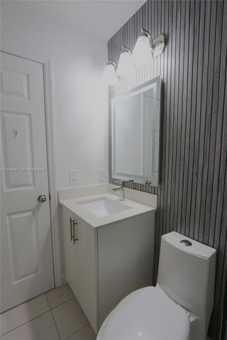 7392 NW 112th Ct 7392, Doral, FL 33178