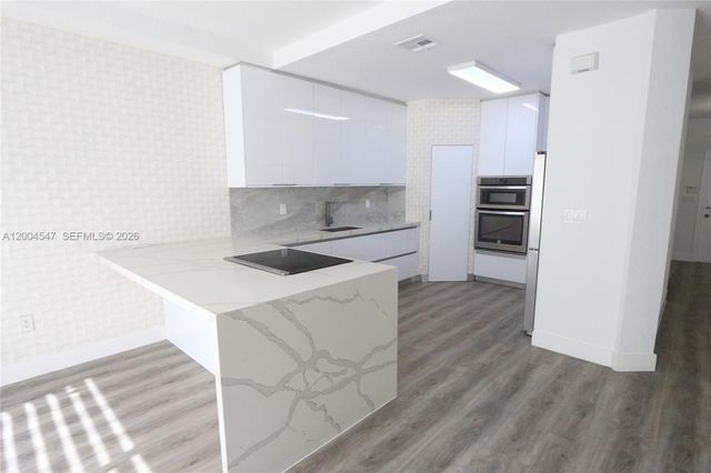 7392 NW 112th Ct 7392, Doral, FL 33178