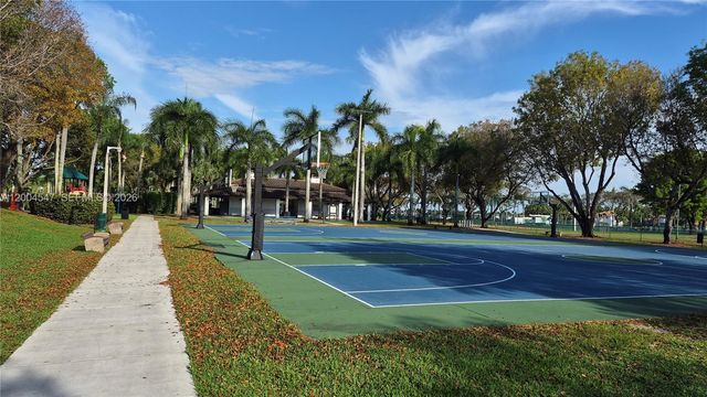 7392 NW 112th Ct 7392, Doral, FL 33178