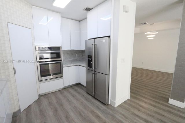 7392 NW 112th Ct 7392, Doral, FL 33178