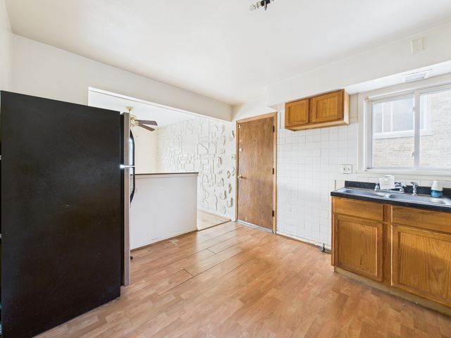 235 32nd Avenue, Bellwood, IL 60104