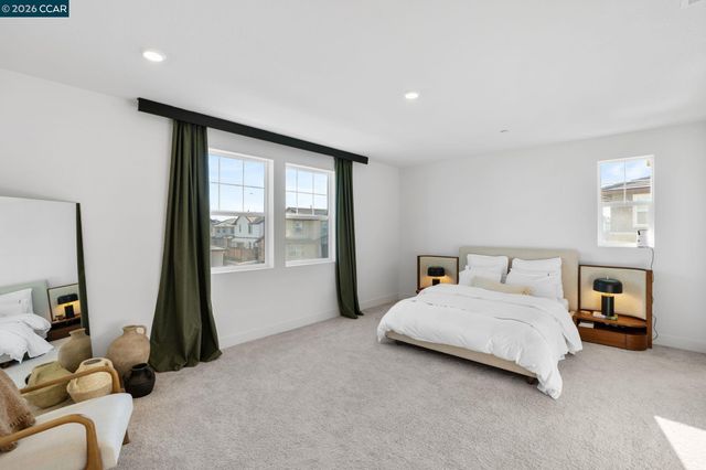 2529 Lake Club Dr, Fairfield, CA 94533