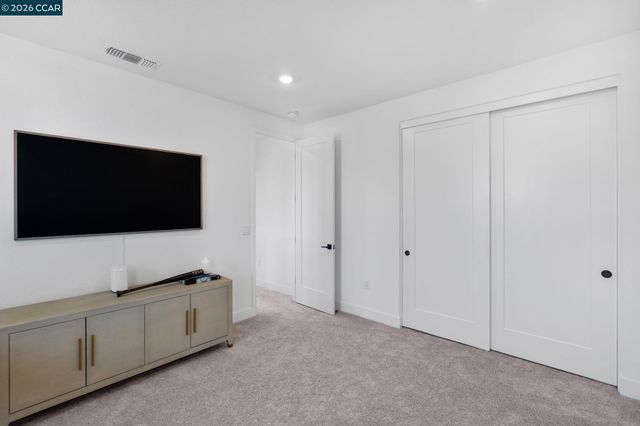 2529 Lake Club Dr, Fairfield, CA 94533