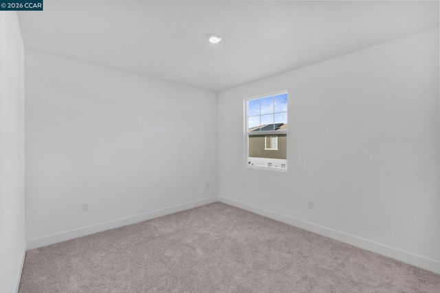 2529 Lake Club Dr, Fairfield, CA 94533