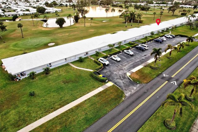 1802 Ocean Drive 112, Boynton Beach, FL 33426