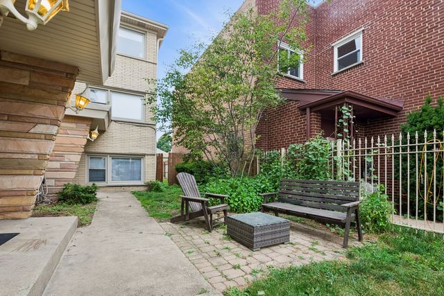 7310 N HARLEM Street 102, Chicago, IL 60631