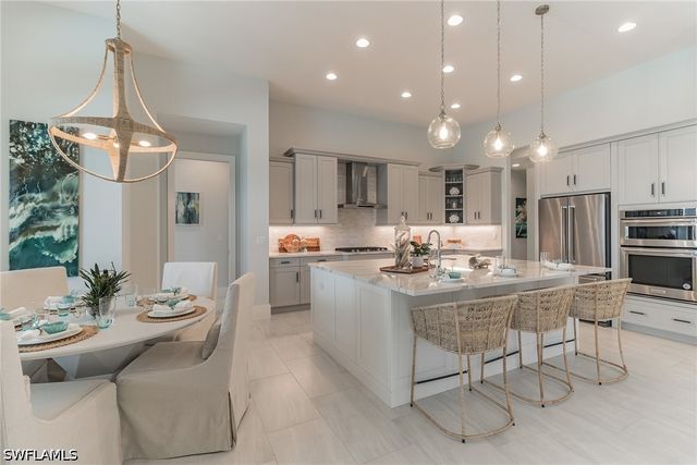 6051 Plana Cays DR, Naples, FL 34113