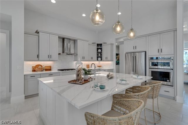 6051 Plana Cays DR, Naples, FL 34113