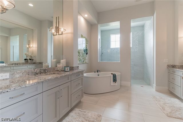 6051 Plana Cays DR, Naples, FL 34113