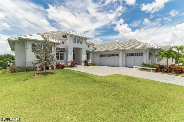 6051 Plana Cays DR, Naples, FL 34113