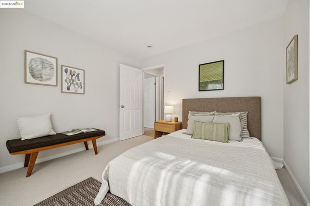 55 Fairmount Ave 215, Oakland, CA 94611