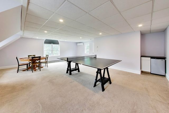 24 Meadow Ln, Hanson, MA 02341
