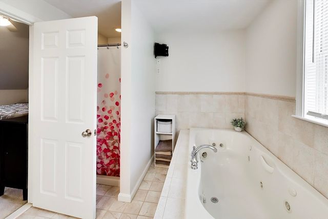24 Meadow Ln, Hanson, MA 02341