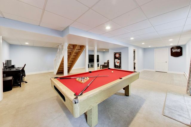 24 Meadow Ln, Hanson, MA 02341