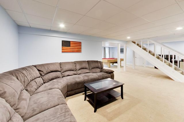 24 Meadow Ln, Hanson, MA 02341