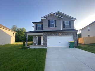 1172 Black Oak Cir, Clarksville, TN 37042