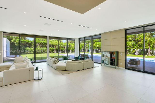 9860 NE 5th Avenue Road, Miami Shores, FL 33138