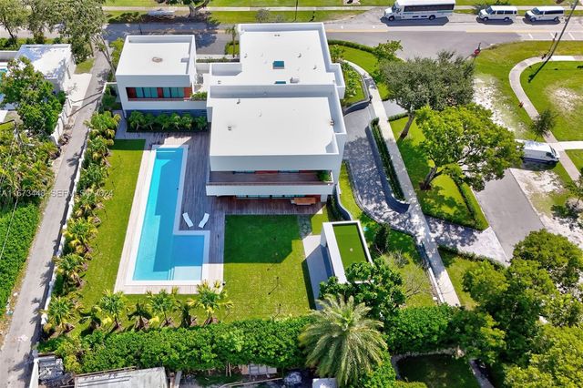 9860 NE 5th Avenue Road, Miami Shores, FL 33138