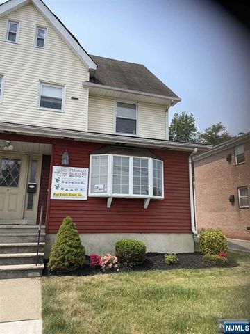3 Elm Avenue right side, Hackensack, NJ 07601
