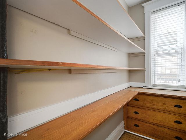 1415 W George Street 1, Chicago, IL 60657