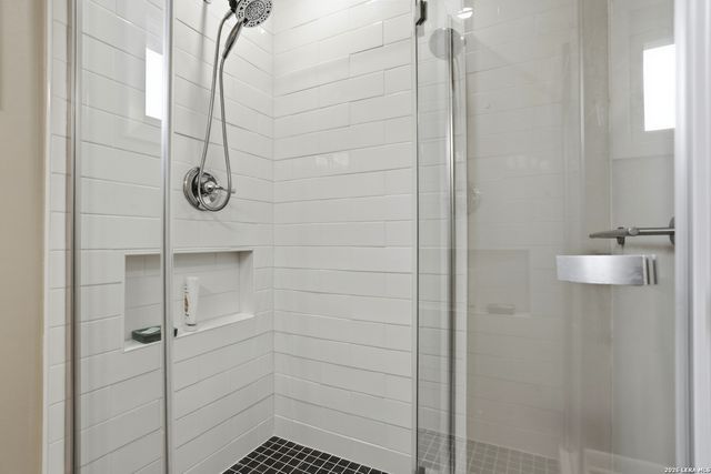 4622 Allegheny Dr, San Antonio, TX 78229