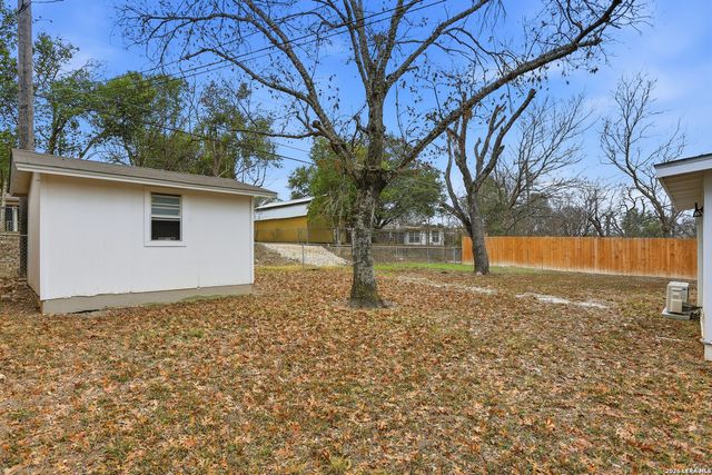 4622 Allegheny Dr, San Antonio, TX 78229