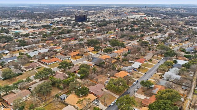 4622 Allegheny Dr, San Antonio, TX 78229