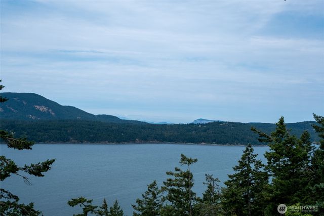245 Veneda Trail, Orcas Island, WA 98245