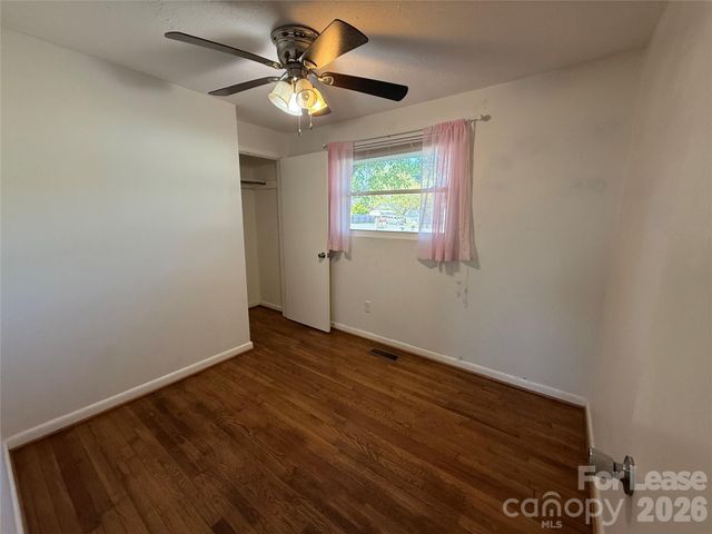 910 Edgemont Avenue, Belmont, NC 28012