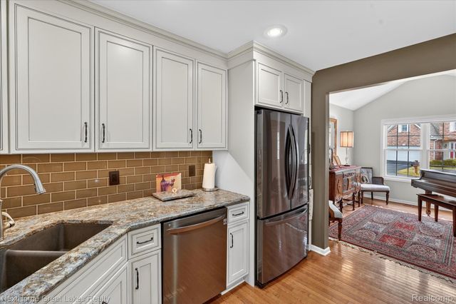 6152 Natures Cove, Grand Blanc Charter Township, MI 48439