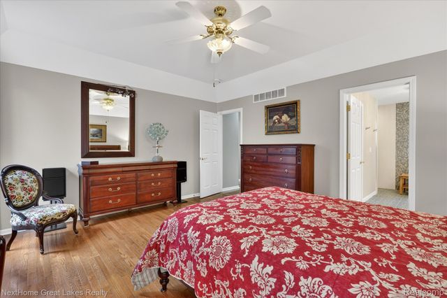 6152 Natures Cove, Grand Blanc Charter Township, MI 48439