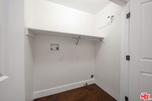 831 S Curson Avenue, Los Angeles, CA 90036