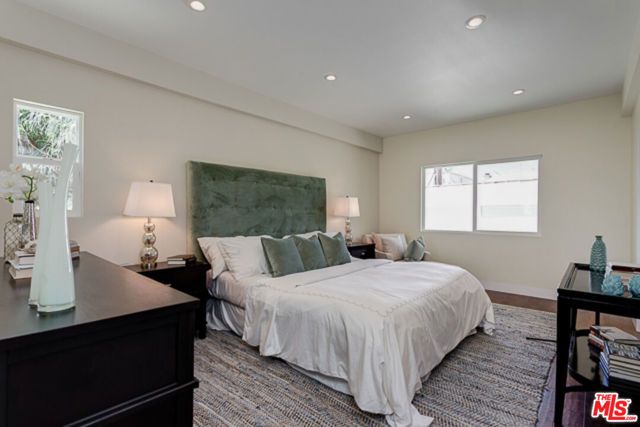 831 S Curson Avenue, Los Angeles, CA 90036