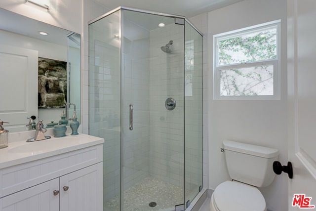 831 S Curson Avenue, Los Angeles, CA 90036