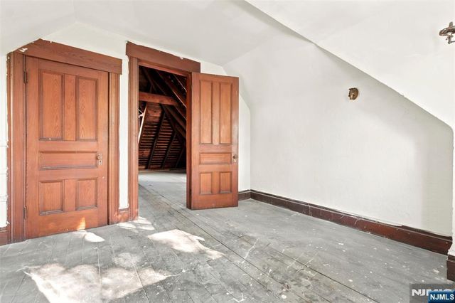 888 Lake Street, Newark, NJ 07104