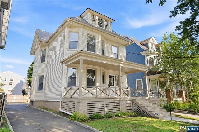 888 Lake Street, Newark, NJ 07104