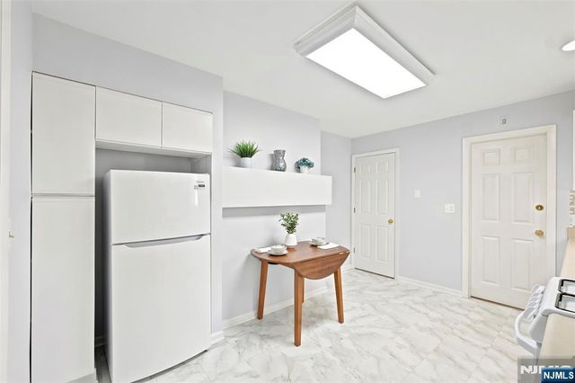 888 Lake Street, Newark, NJ 07104
