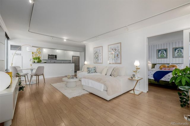 1625 Larimer Street 1207, Denver, CO 80202