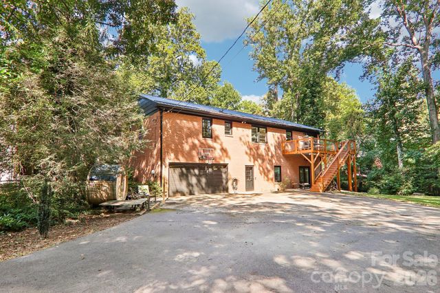 333 Kenilworth Road, Asheville, NC 28805