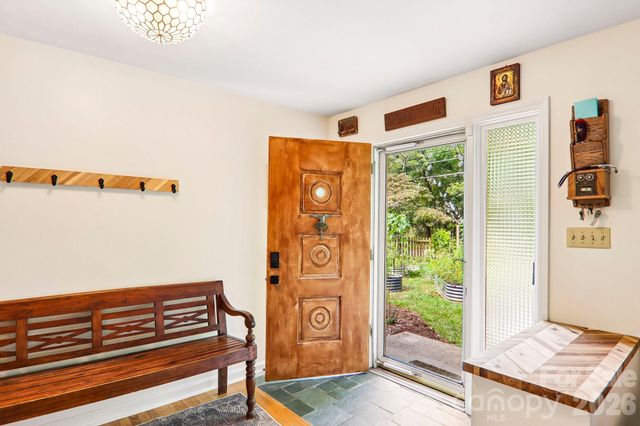 333 Kenilworth Road, Asheville, NC 28805