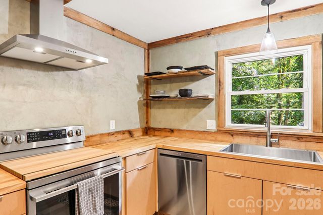 333 Kenilworth Road, Asheville, NC 28805