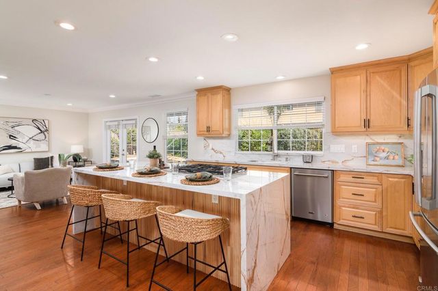 1822 Burroughs St, Oceanside, CA 92054