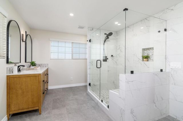 1822 Burroughs St, Oceanside, CA 92054