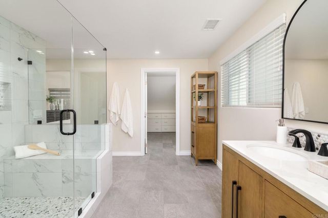 1822 Burroughs St, Oceanside, CA 92054