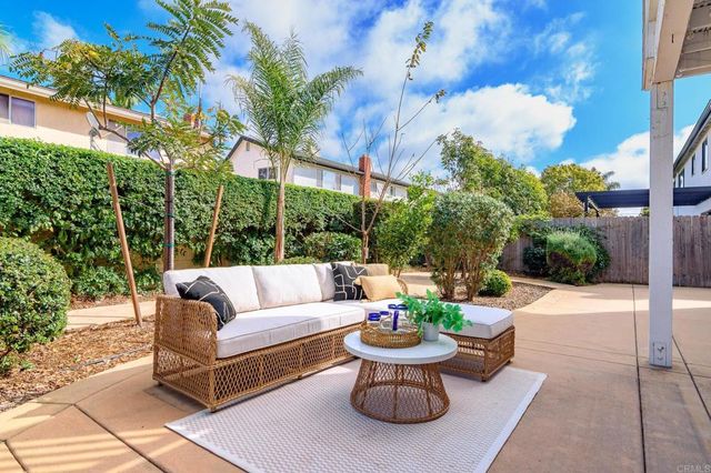 1822 Burroughs St, Oceanside, CA 92054