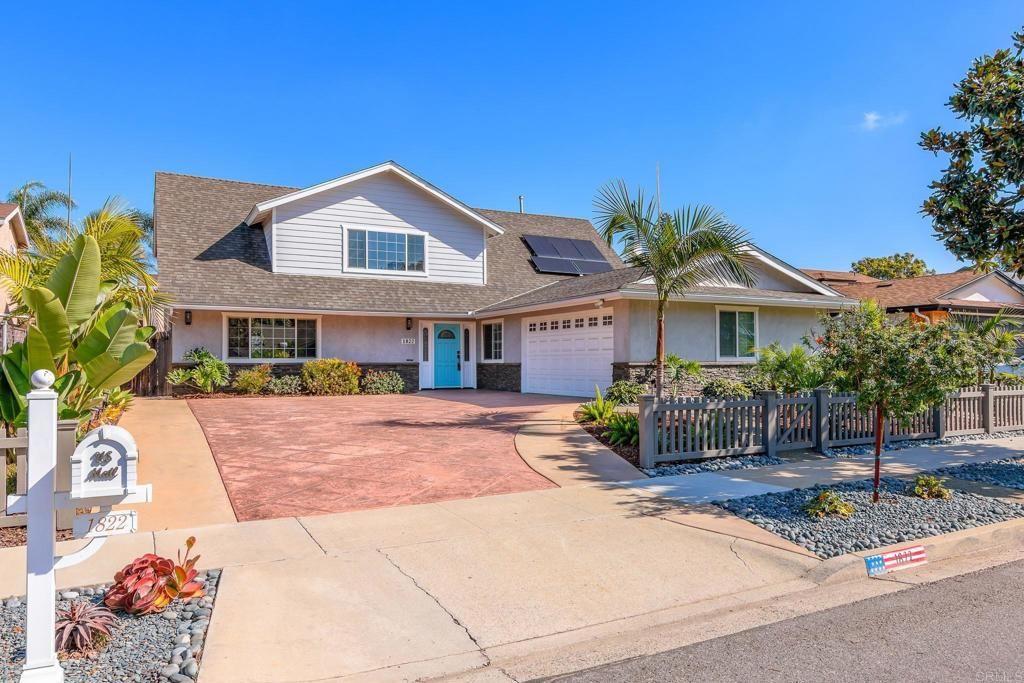 1822 Burroughs St, Oceanside, CA 92054