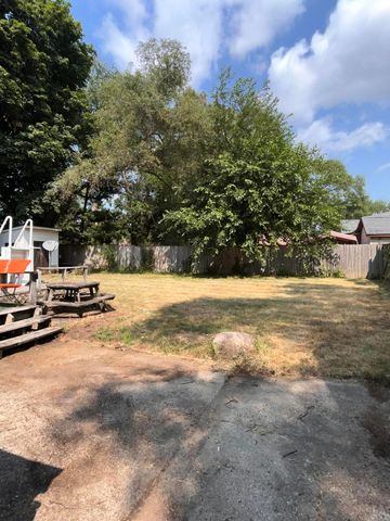 335 Abbie Street SE, Grand Rapids, MI 49548