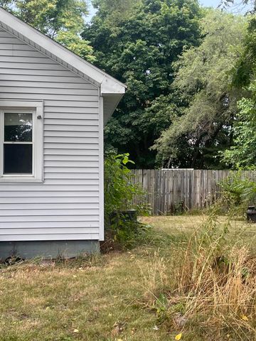 335 Abbie Street SE, Grand Rapids, MI 49548